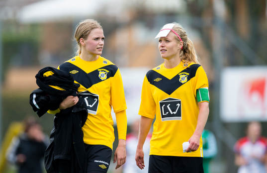 Ältas Amanda Höglund (v) och Elin Ekblom-Bak