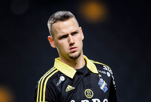 s Alexander Milosevic innan fotbollsmatchen i Allsvenskan