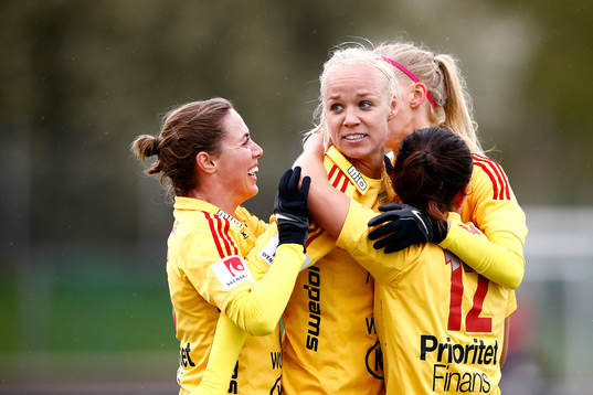 Tyresös Caroline Seger jublar