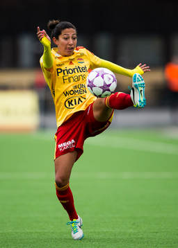 Tyresös Christen Press tar ner bollen