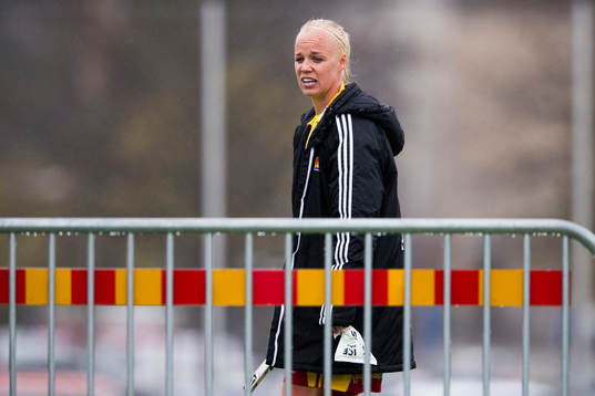 Tyresös Caroline Seger ser deppig ut