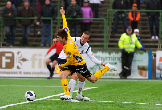Arber Zeneli, Elfsborg mot Jens Portin, Gefle