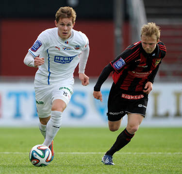 Helsingborgs Emil Krafth och Brommapojkarnas Gustav