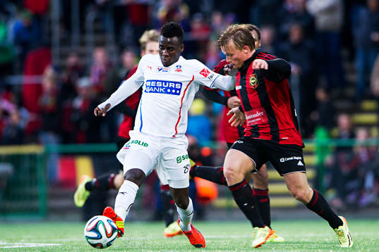 Helsingborgs David Accam mot Brommapojkarnas Nicklas