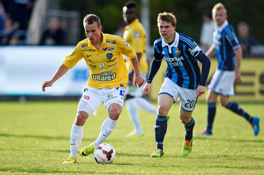 Falkenbergs Calle Wede och Djurgårdens Simon Tibbling