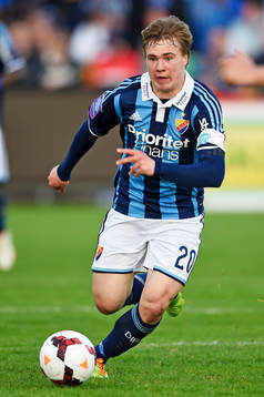 Djurgårdens Simon Tibbling