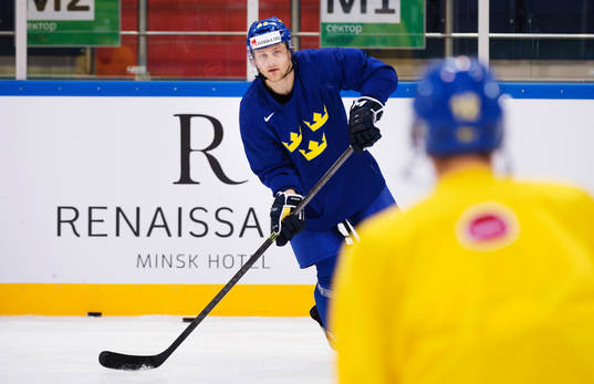 Oscar Möller på Sveriges träning