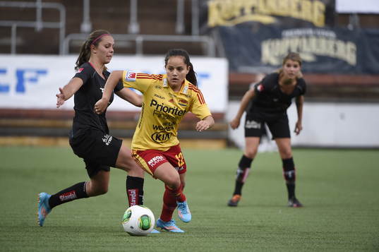 Göteborgs Lieke Martens jagar Tyresös Malin Diaz