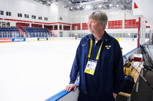 Läkaren Björn Sandström på Sveriges träning