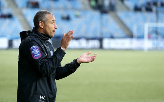 Falkenbergs tränare Henrik Larsson