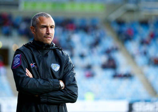 Falkenbergs tränare Henrik Larsson