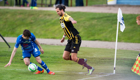 Hässleholms Filip Thurni matchen i division 3 mellan IFK