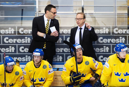 Sveriges assisterande tränare Peter Popovic och