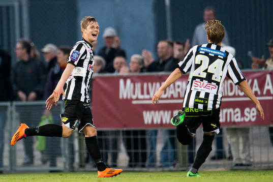 Landskronas Erik Andersson jublar