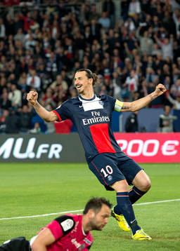 Zlatan Ibrahimovic, Paris Saint Germain jublar