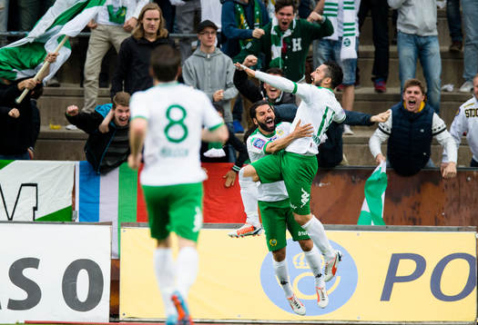Pablo Piñones-Arce firar sitt 1-2 mål med Stefan Batan