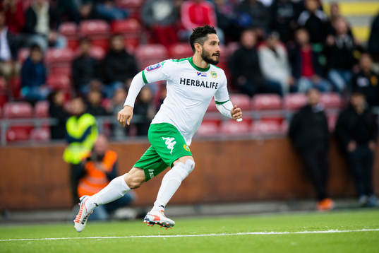 Hammarbys Pablo Piñones-Arce firar sitt 2-3 mål