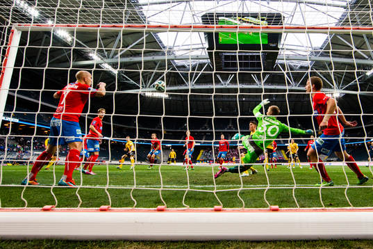 Elfsborgs Lasse Nilsson gör 1-0 för Elfsborg bakom