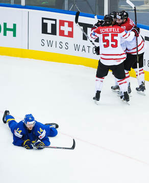 Sveriges Mattias Ekholm deppar