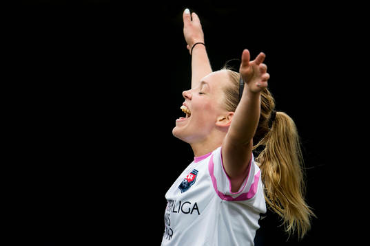 Rosengårds Elin Rubensson jublar