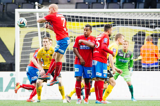 Helsingborgs Mattias Lindström, Álvaro Santos och Abdul