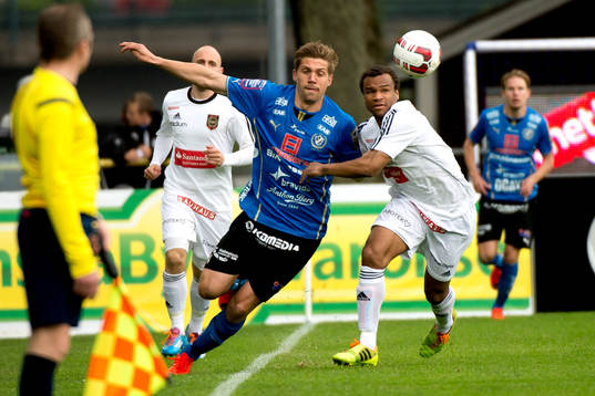 Halmstads Mikael Boman och Brommapojkarnas Serge-Junior