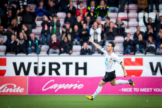 Örebros Nordin Gerzic jublar