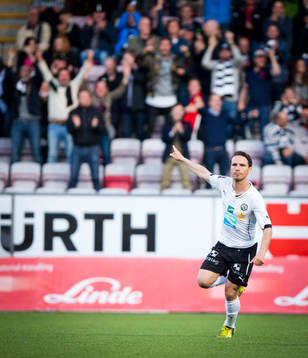 Örebros Nordin Gerzic jublar