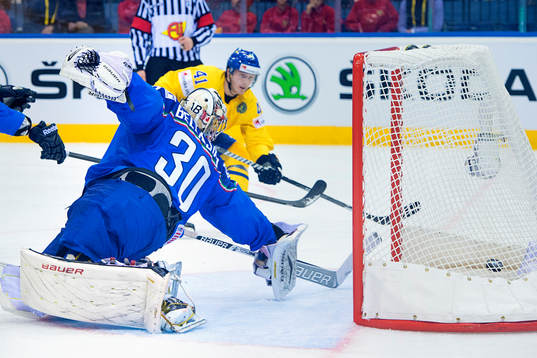 Sveriges Gustav Nyquist skjuter in 1-3 bakom Italiens