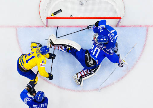 Sveriges Jimmie Ericsson skjuter in 1-5 bakom Italiens
