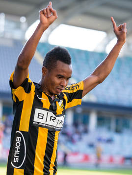 Häckens Nasiru Mohammed jublar