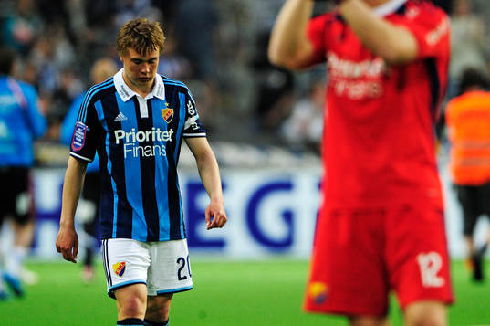 Djurgårdens Simon Tibbling deppar