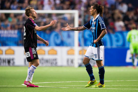 IFK Göteborgs Adam Johansson och Djurgårdens Aleksandar