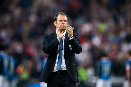 IFK Göteborgs tränare Mikael Stahre tackar publiken