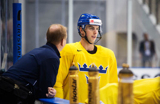 Joakim Lindström på Sveriges träning
