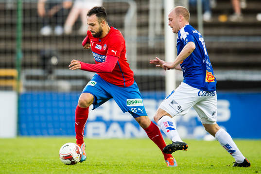 Helsingborgs Abdul Khalili och Åtvidabergs Daniel Sjölund