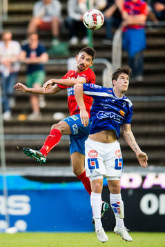 Helsingborgs Loret Sadiku i nickduell med Åtvidabergs