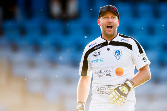 Åtvidabergs målvakt Henrik Gustavsson