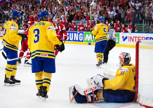 Sveriges Gustav Nyquist, Niclas Burström och målvakt