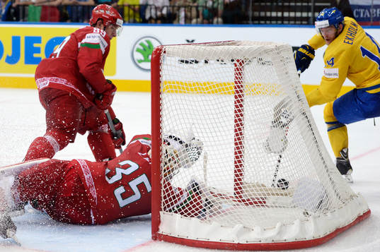 Sveriges Mattias Ekholm gör 3-2 bakom Vitrysslands