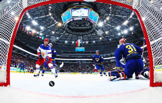 Rysslands Artyom Anisimov jublar när han se 3-1-målet