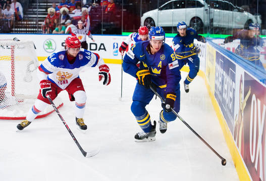 Rysslands Yegor Yakovlev och Sveriges Mikael Backlund