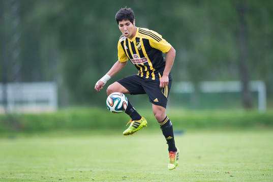 IFK Hässleholms Diego Delgado i matchen i division 111