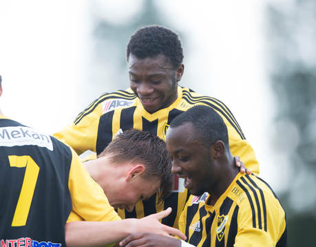 IFK Hässleholms 14-årige Theo Ekström har gjort 2-0 och