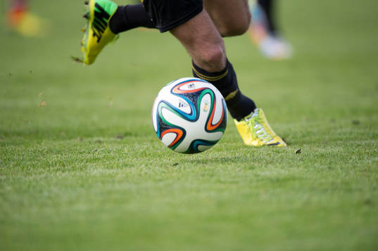 Bollkontroll i matchen i division 111 mellan IFK