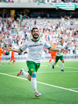 Hammarbys Pablo Piñones-Arce jublar
