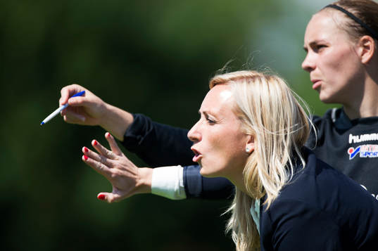 Kristianstads Gudny Björk Odinsdottir tränare Elisabet