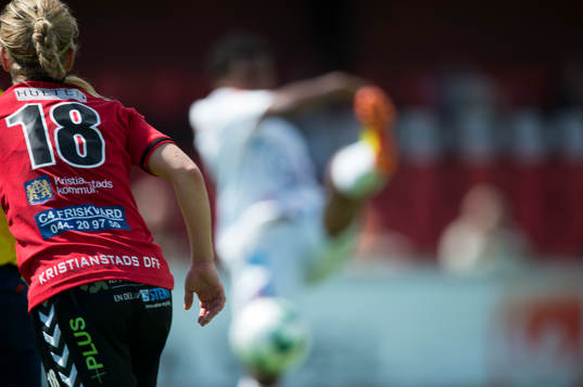 En riktig vänsterkänga i matchen i damallsvenskan mellan