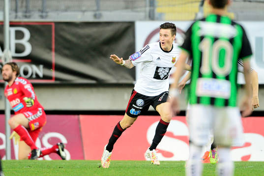 Östersunds Jamie Hopcutt jublar
