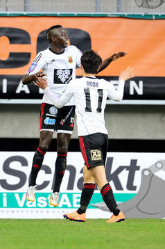 Östersunds Modou Barrow jublar